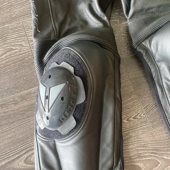 Motocycle pants